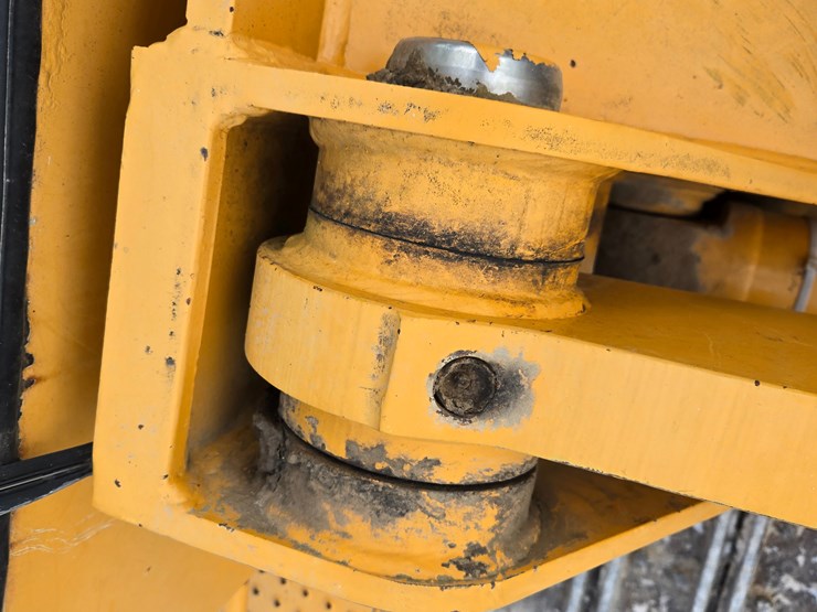 2005-liebherr-lr622b-image-114