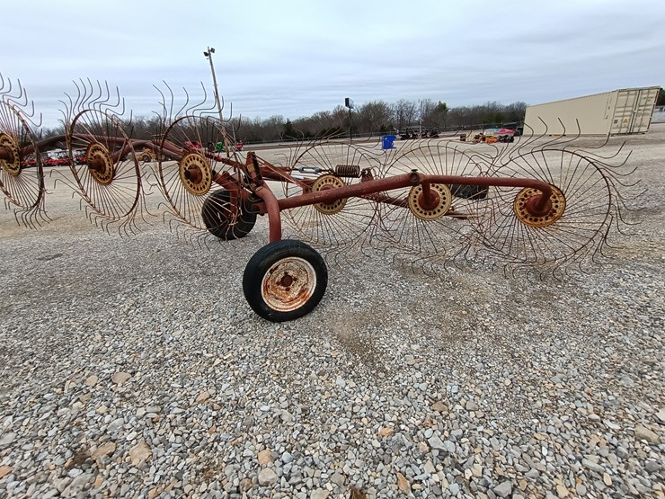 massey-ferguson-39-image-5