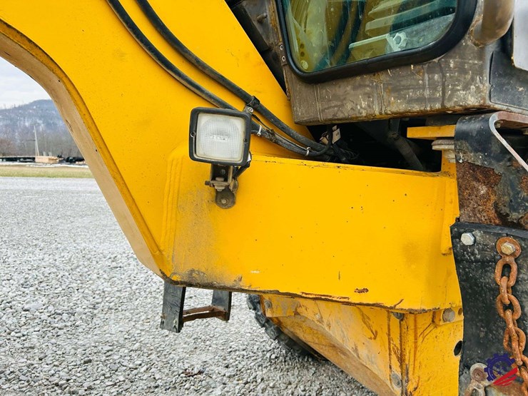 2003-volvo-g710b-image-96