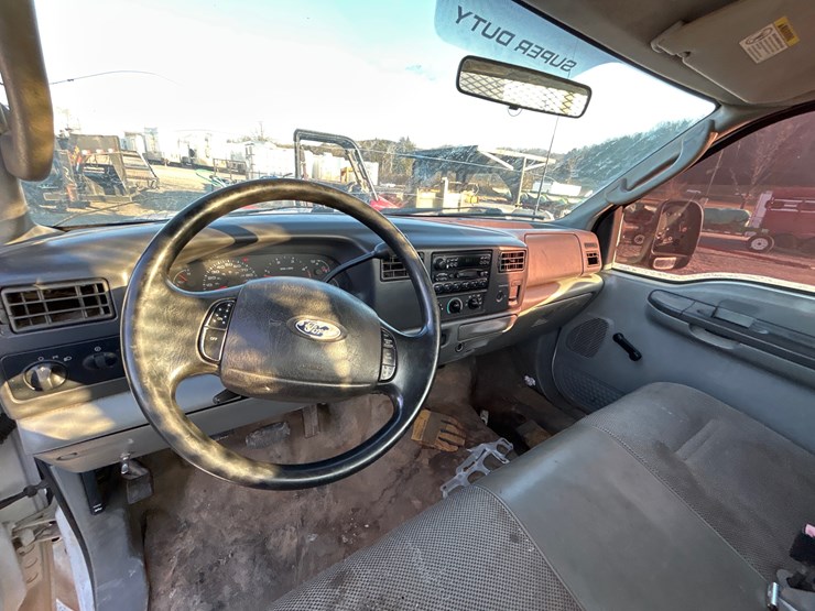 2003-ford-f350-image-9
