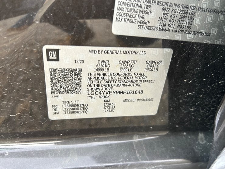 2021-chevrolet-silverado-3500-image-32