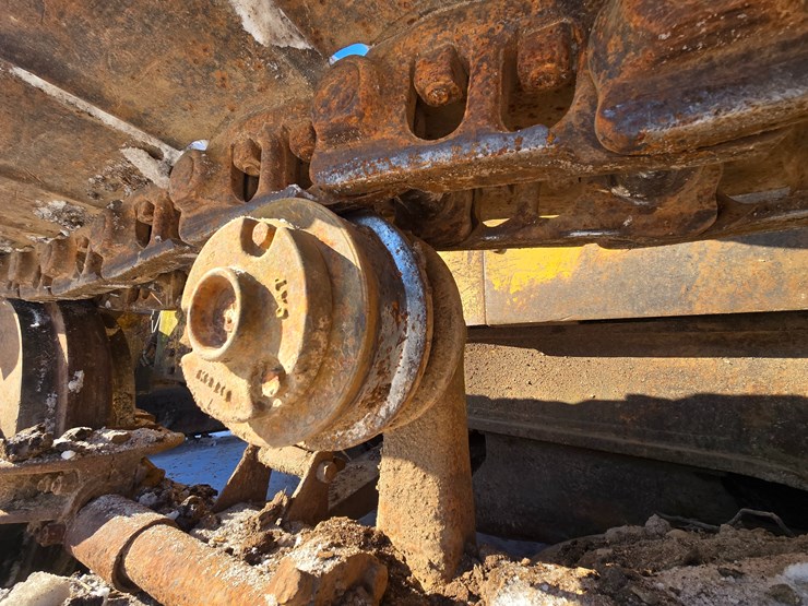 caterpillar-d6b-image-55