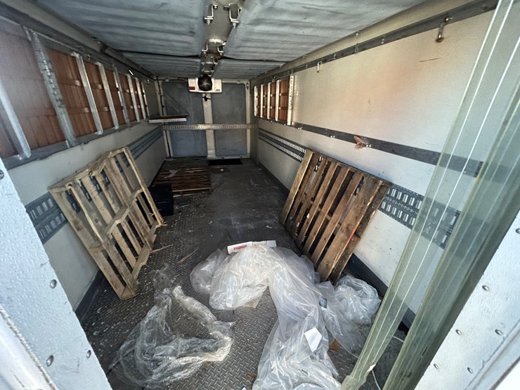 2010-international-durastar-4300-image-48