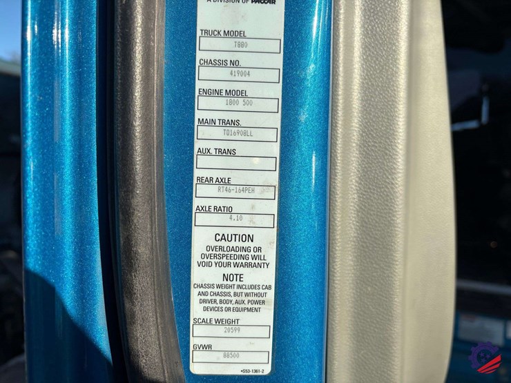 2020-kenworth-t880-image-57