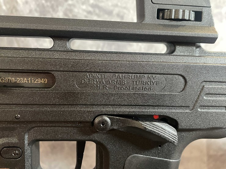 #2747-•-rock-island-tm-22-22-lr-semi-auto-rifle,-sn:-tg970-23a112949-image-14