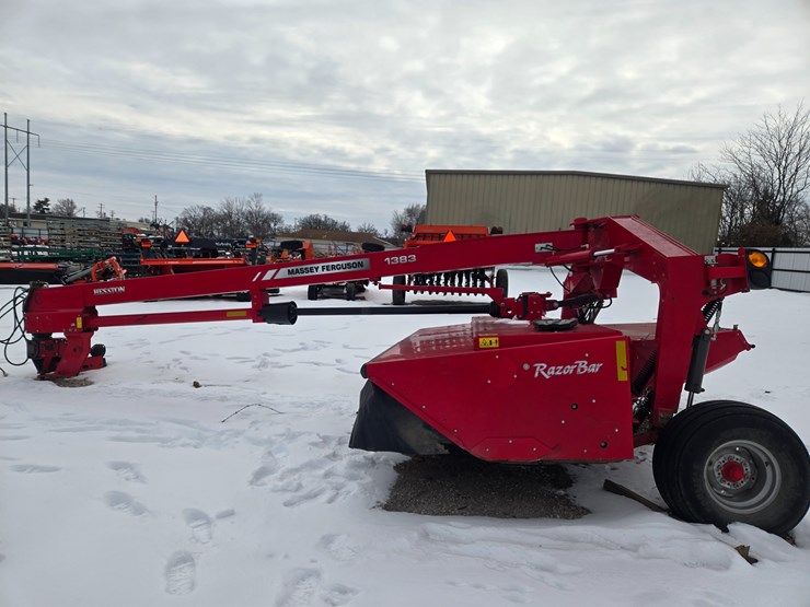 massey-ferguson-1383-image-6