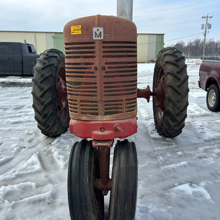 1953 INTERNATIONAL SUPER M