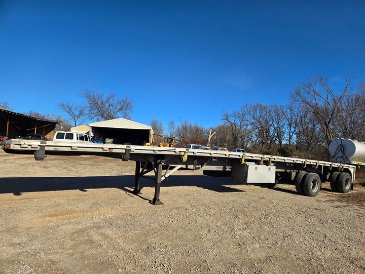 2000-reitnouer-flatbed-image-5