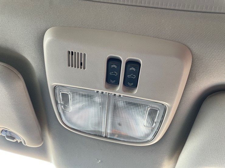 2011-chevrolet-hhr-image-20