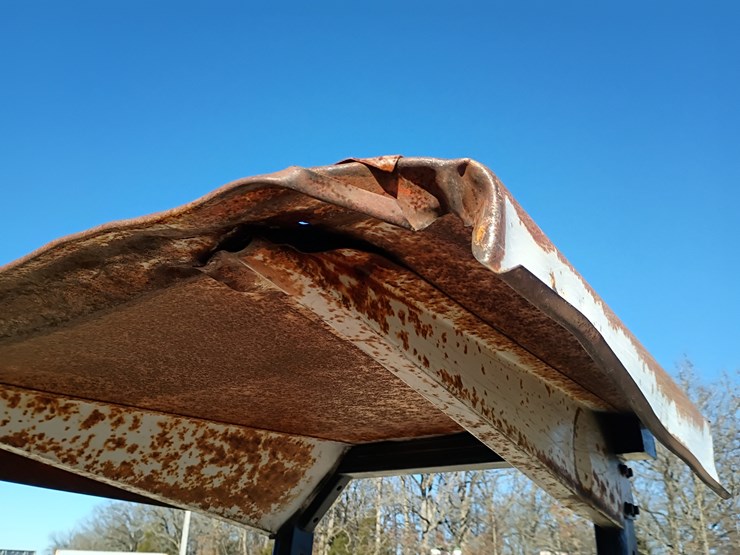 1983-massey-ferguson-240-image-71