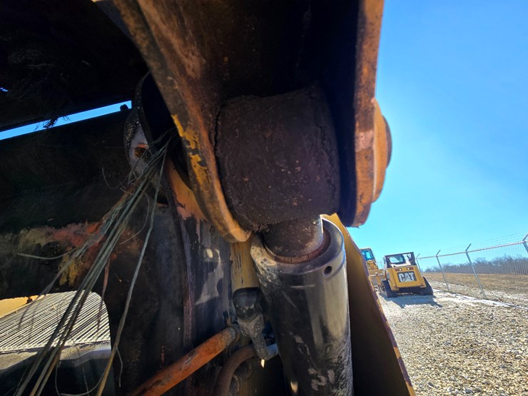 caterpillar-297c-image-27