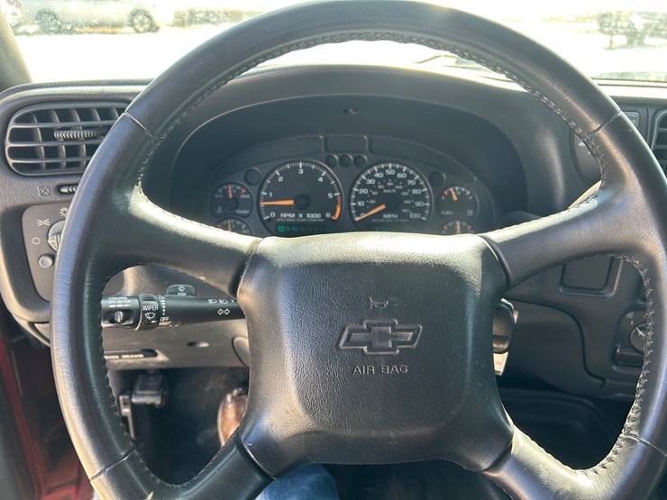 2003-chevrolet-s10-image-56