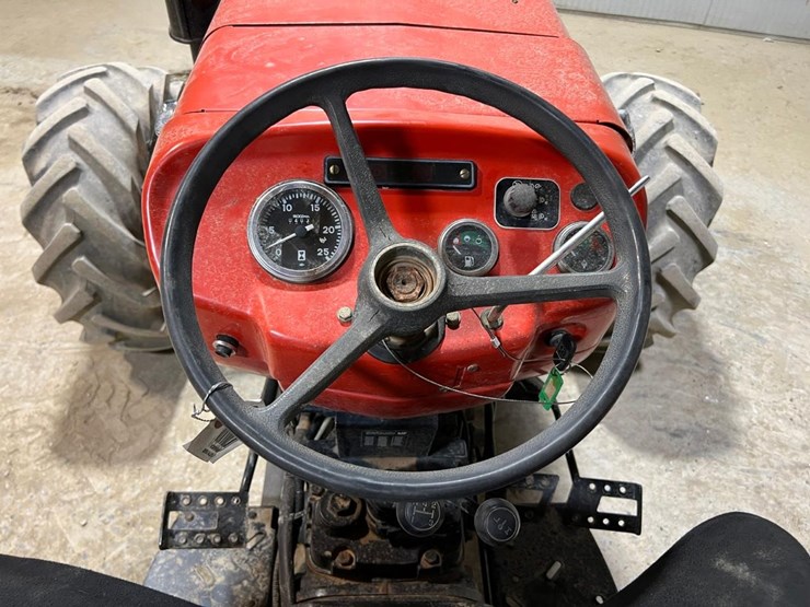 massey-ferguson-243-image-20