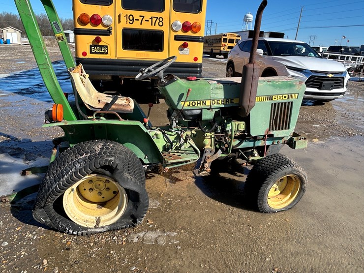 john-deere-650-image-2