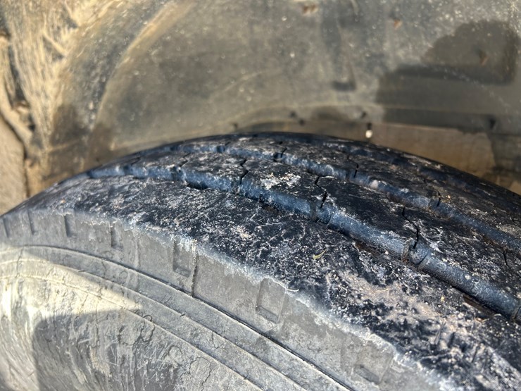 1984-ford-f700-image-63