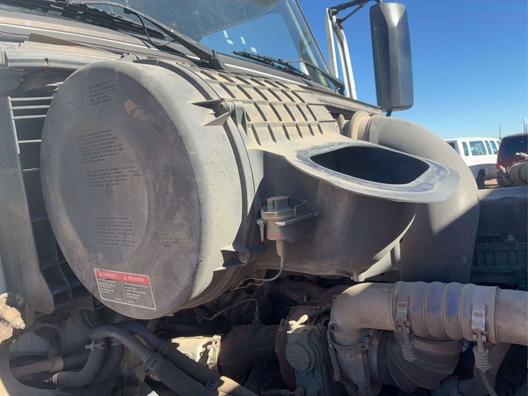 2019-volvo-volvo-vnl-tandem-axle-dual-conventional-new-generation-tractor-truck-image-60