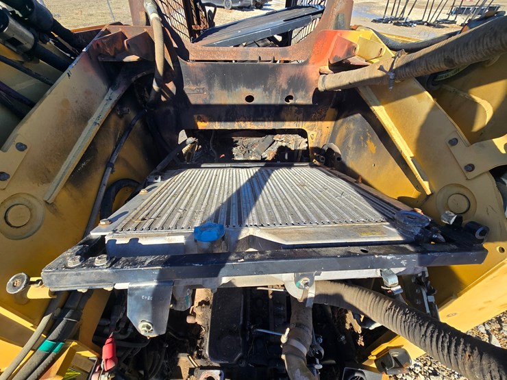 caterpillar-297c-image-18