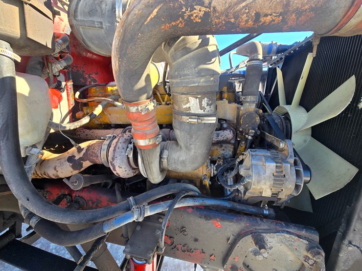 1996-peterbilt-385-image-44