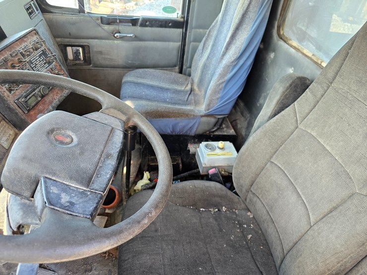 kenworth-t800-image-28