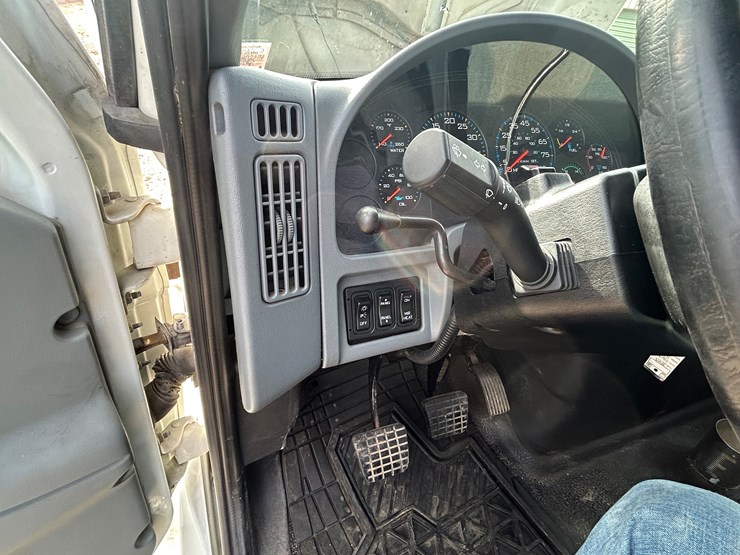 2007-international-durastar-4300-image-70