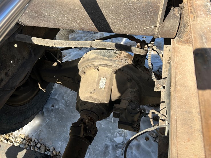 1984-ford-f700-image-48