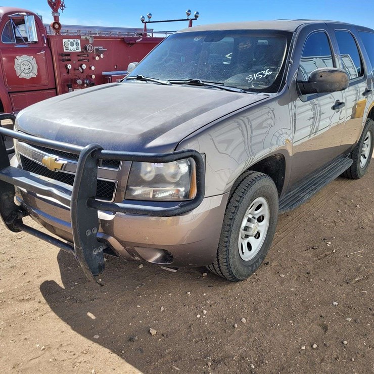 2013 CHEVROLET TAHOE LS