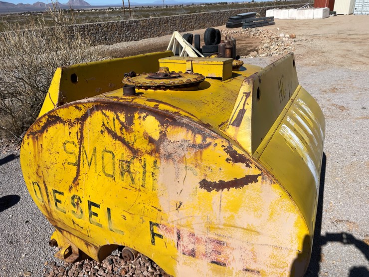 #3293-•-fuel-tank-image-9