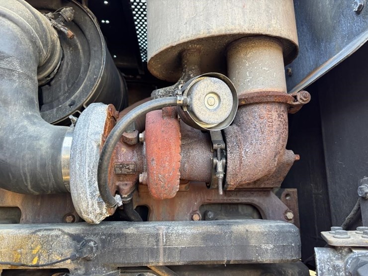 2008-deere-772d-image-64