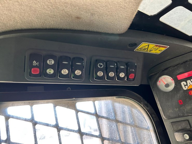 caterpillar-272c-image-20