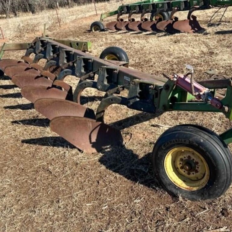 JOHN DEERE 3600