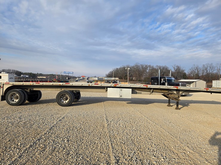 1998-reitnouer-flatbed-image-25