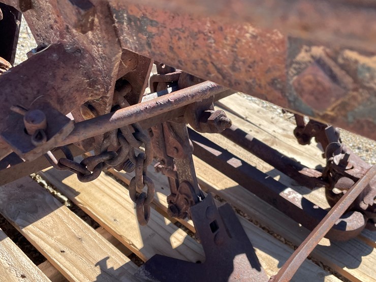 #3275-•-yard-art-image-32