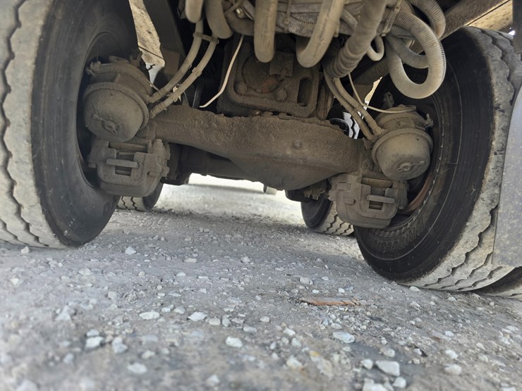 2008-mack-leu613-image-105