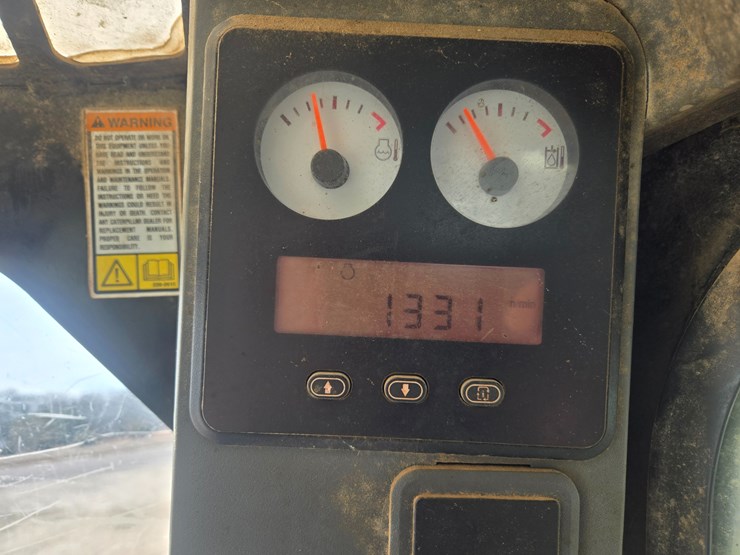 caterpillar-287c-image-34