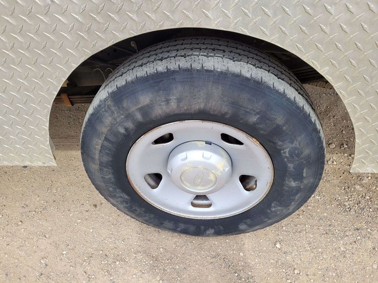 2008-ford-f250-image-12