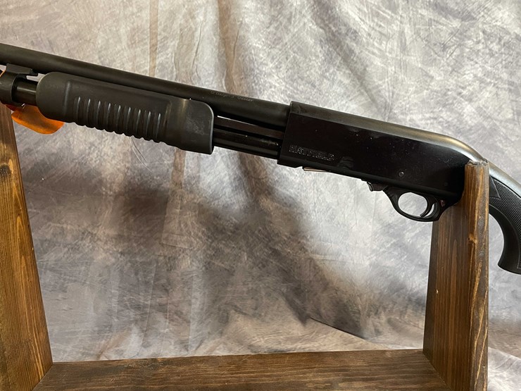 #2408-•-hatfield-home-defense-12-ga.-pump-action-shotgun,-sn:-12p21-007824-image-5