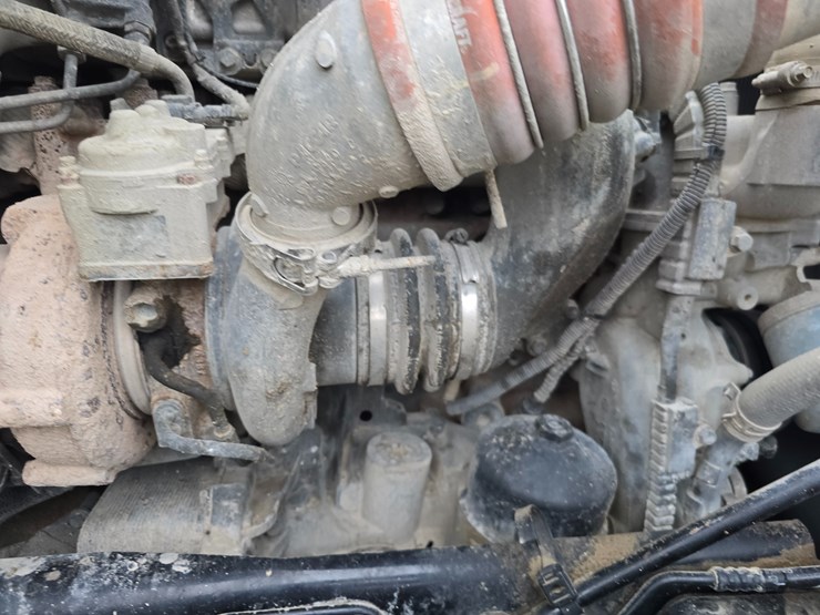 2020-peterbilt-567-image-149