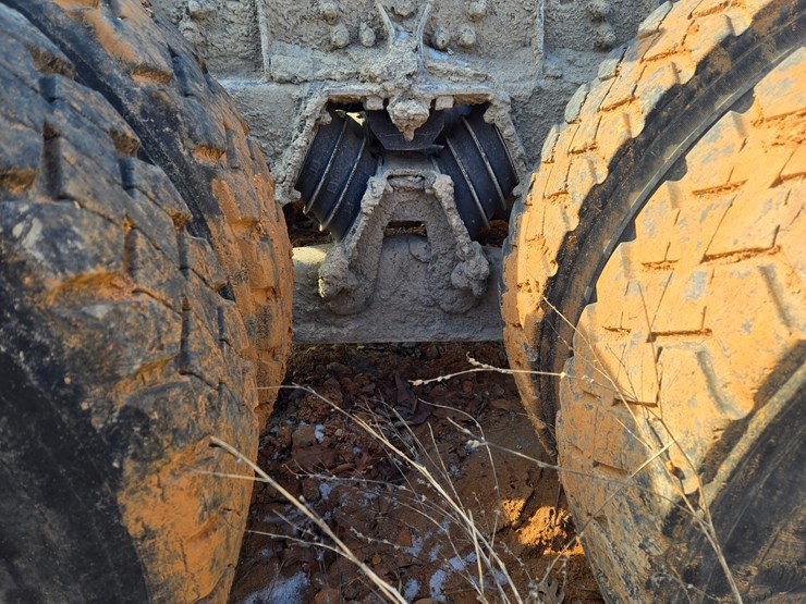 2005-caterpillar-c9-image-65