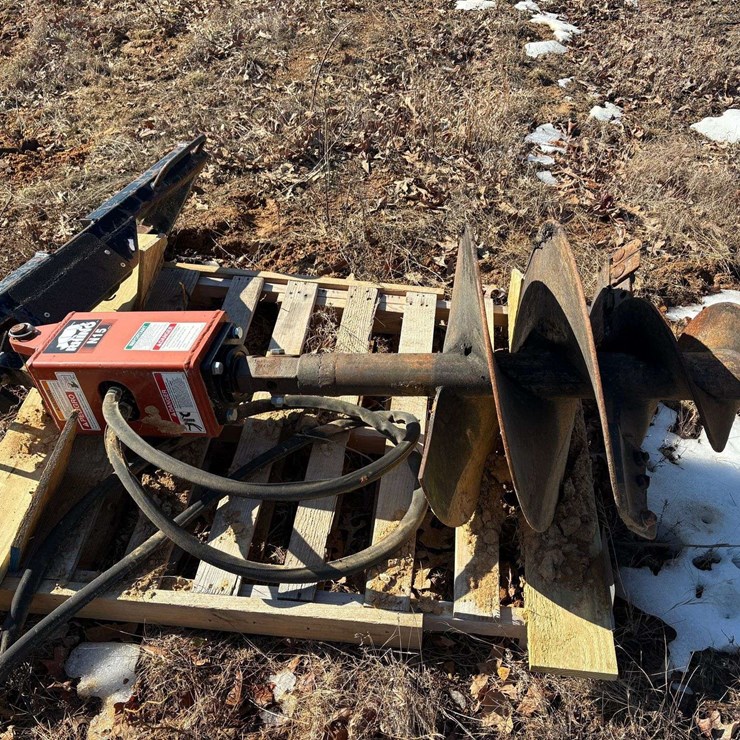 Rhino N15 Hydraulic Auger Attachment