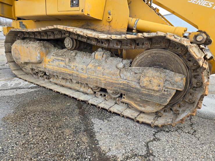 2004-deere-655c-image-85