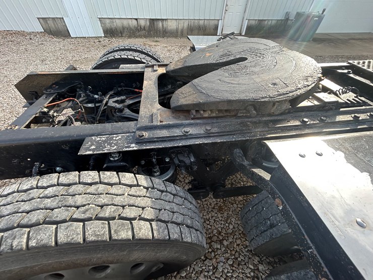 2001-kenworth-t800-image-63