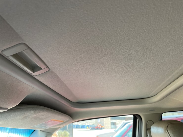 2013-ford-expedition-limited-image-18