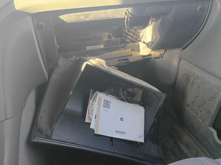 2013-chevrolet-traverse-image-32