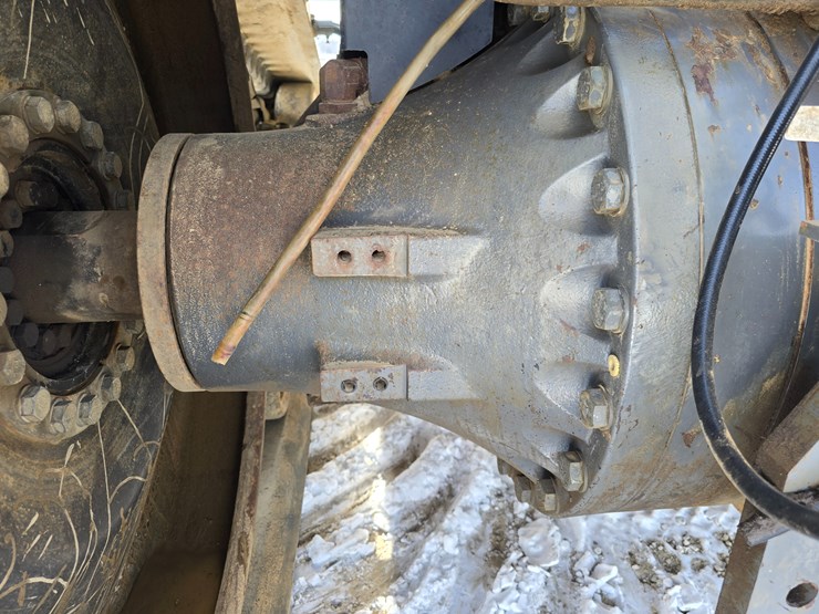 2003-challenger-mt855-image-41