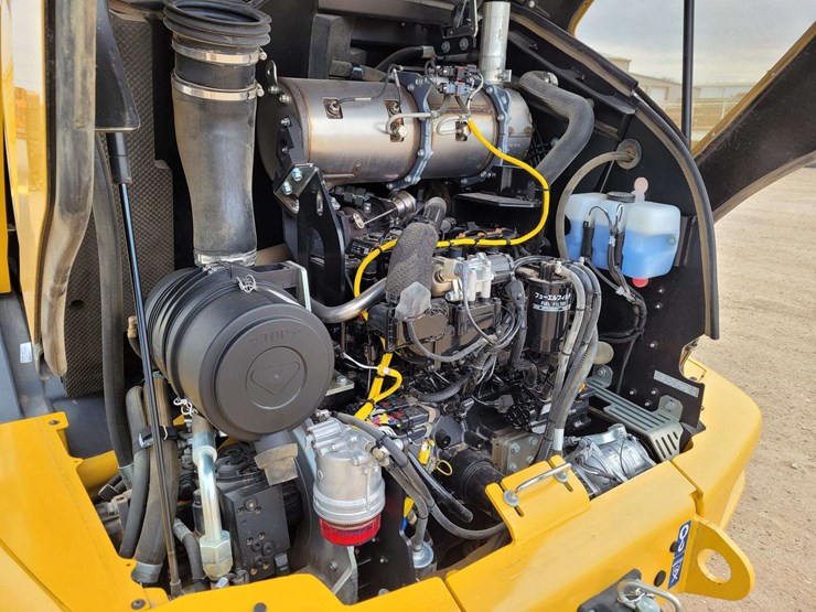 john-deere-244-image-12