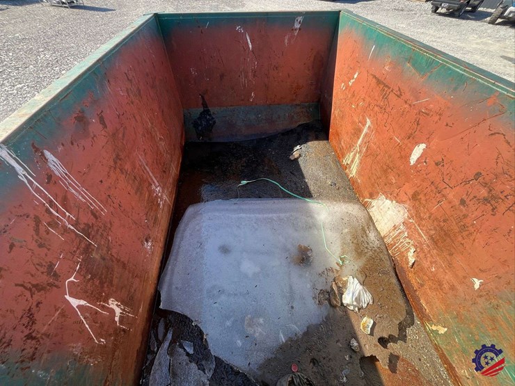 2019-nu-life-2782-roll--off-dumpster-image-15