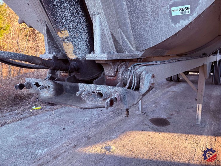 2020-travis-39-image-8