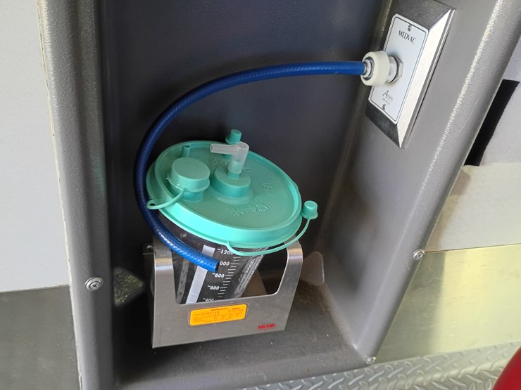 2009-ford-e450-image-72