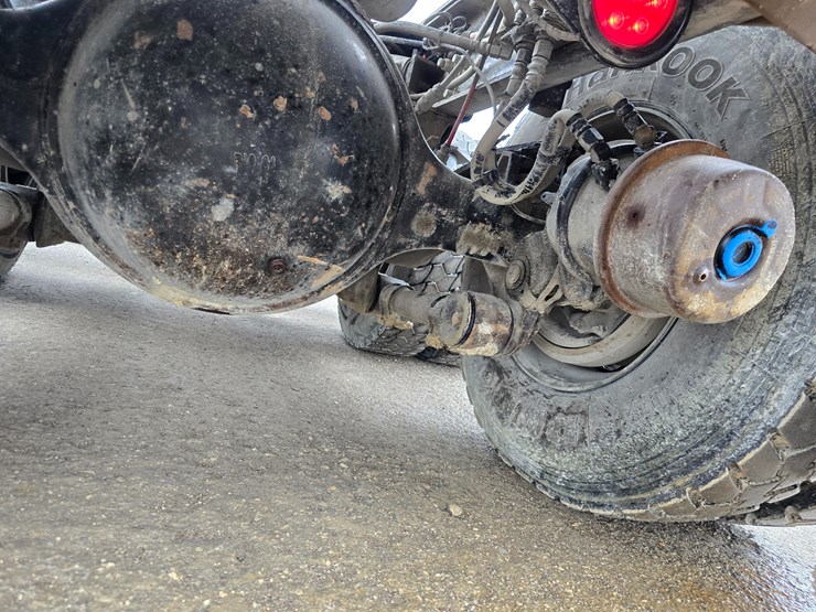 2020-peterbilt-567-image-130