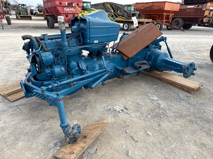 ford-tractor-image-1